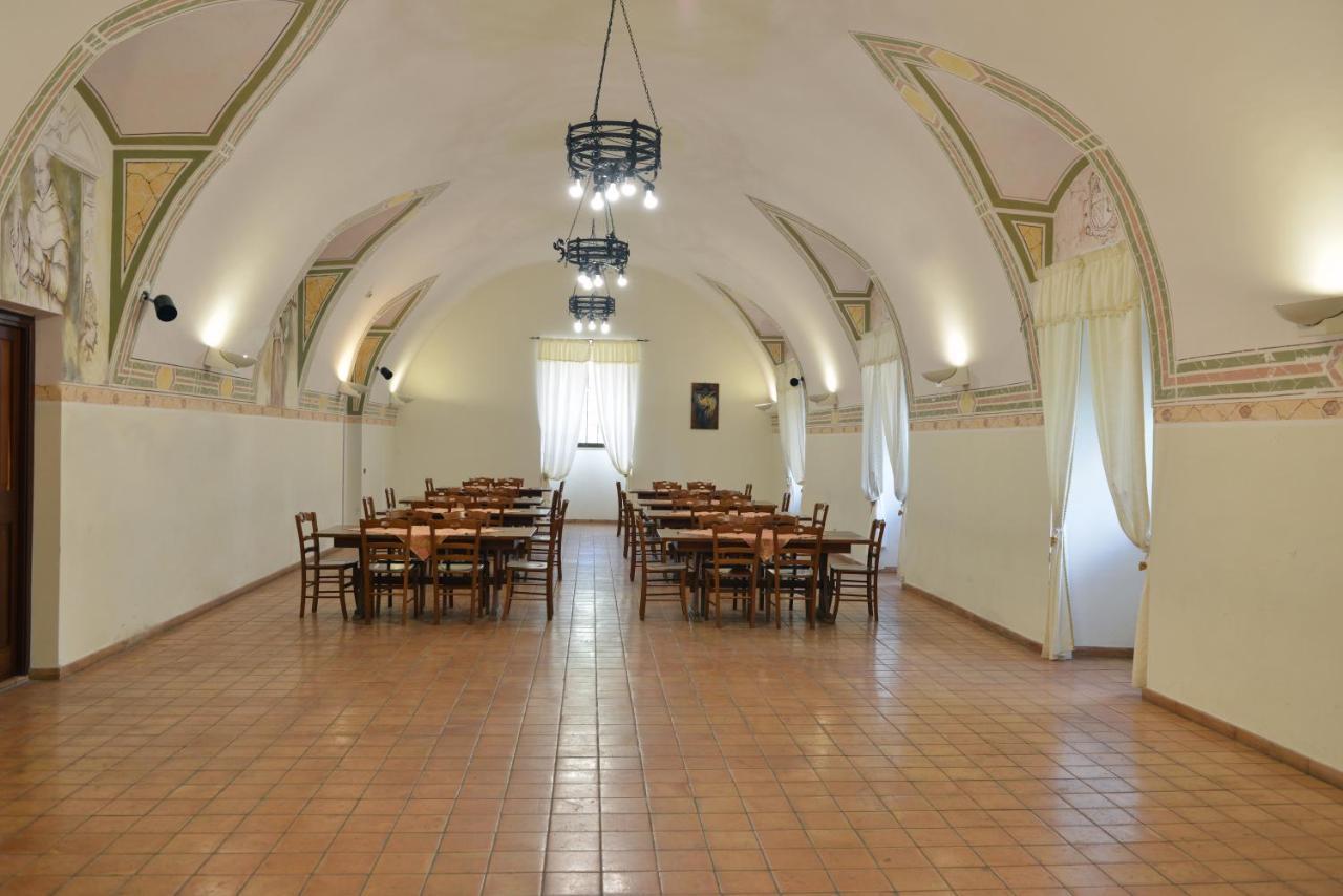 Convento Di Stignano Hotel Rignano Garganico Екстериор снимка