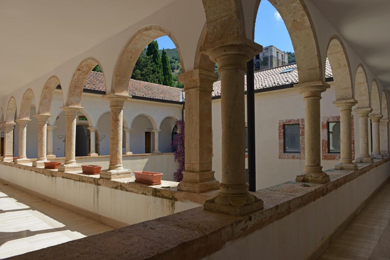 Convento Di Stignano Hotel Rignano Garganico Екстериор снимка