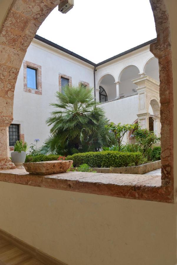 Convento Di Stignano Hotel Rignano Garganico Екстериор снимка
