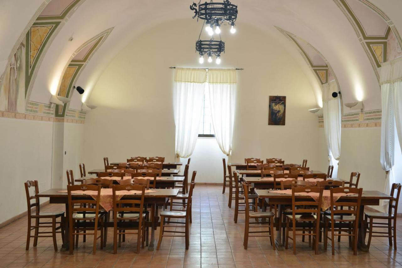 Convento Di Stignano Hotel Rignano Garganico Екстериор снимка