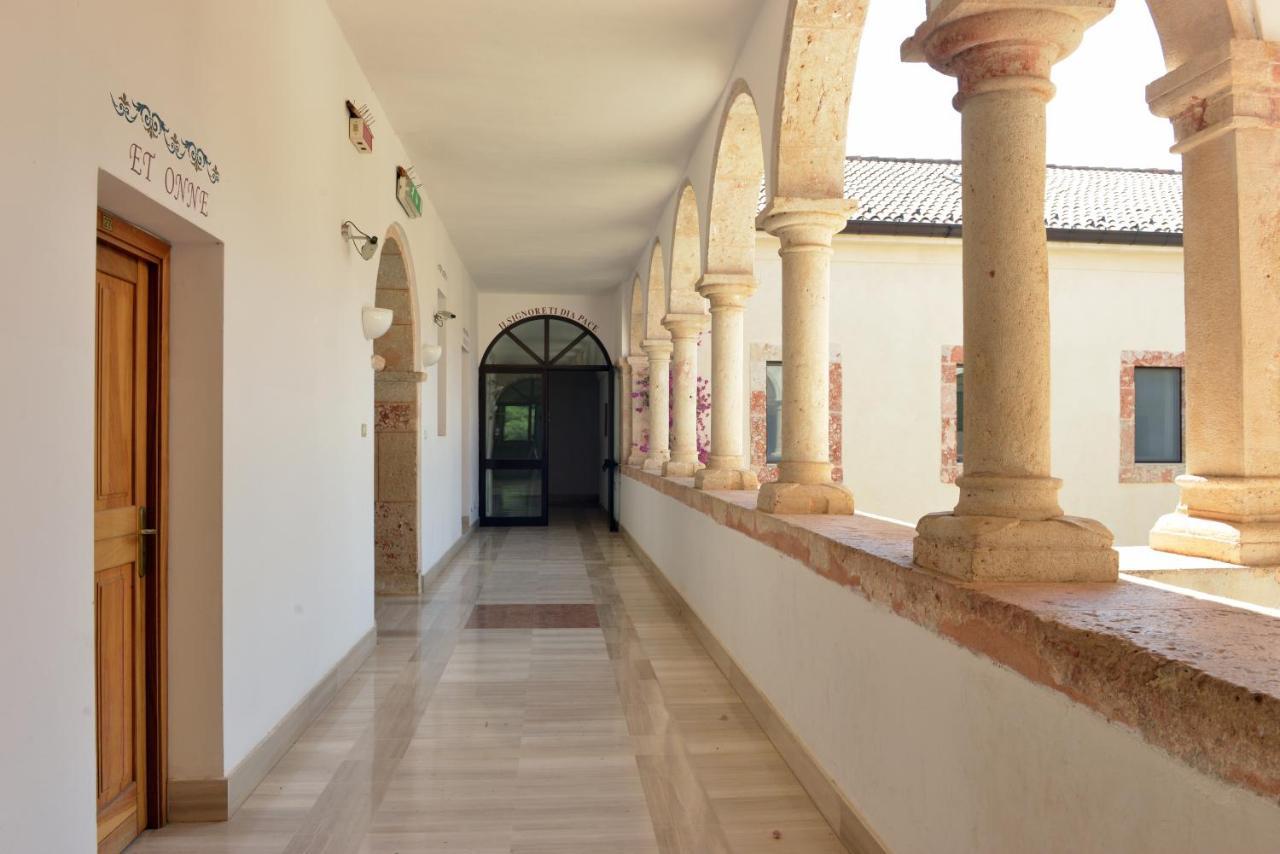 Convento Di Stignano Hotel Rignano Garganico Екстериор снимка