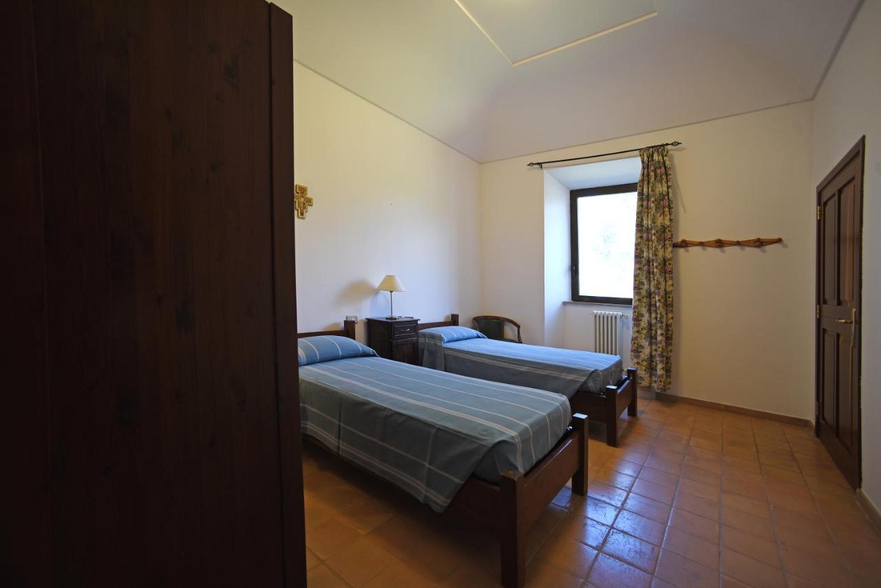 Convento Di Stignano Hotel Rignano Garganico Екстериор снимка
