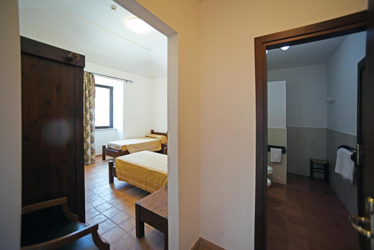Convento Di Stignano Hotel Rignano Garganico Екстериор снимка