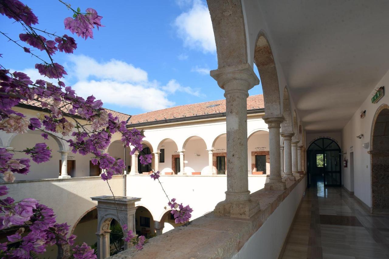 Convento Di Stignano Hotel Rignano Garganico Екстериор снимка