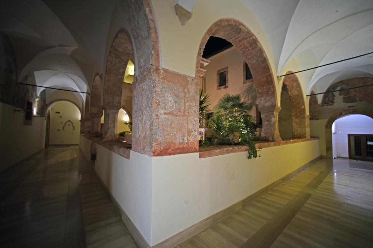 Convento Di Stignano Hotel Rignano Garganico Екстериор снимка